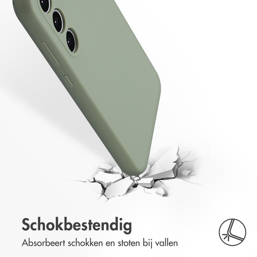 <div>Het slanke design van jouw smartphone intact houden én dagelijkse bescherming? Ga dan voor de Accezz Liquid Silicone Backcover. De hoes is, afbeelding 4