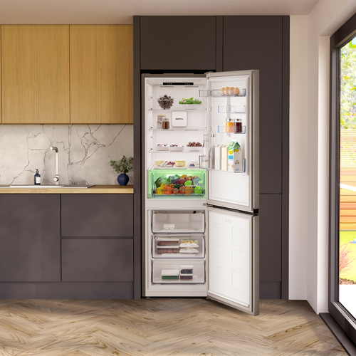 Beko CNA4686VPS Freestanding AeroFlowTM Fridge Freezer with HarvestFreshTM – image 9