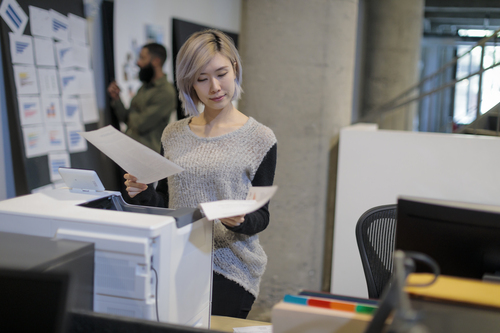 HP LaserJet M653dh Colour – image 5
