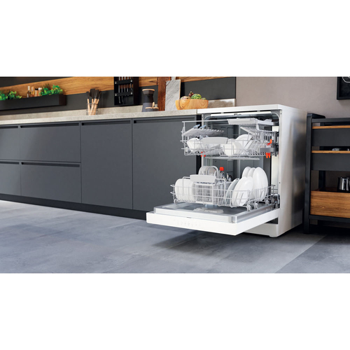 Hotpoint Hfc 3C26 W C UK Full-size Dishwasher - White - image 8