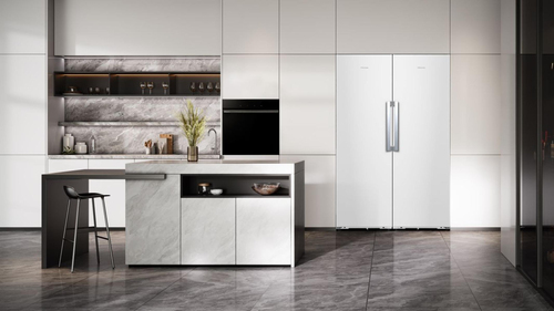 Hisense Refrigerator RL370K5SWC BK070 – image 4