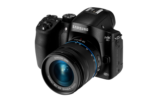 Samsung 30 + OIS III 18-55mm – image 9