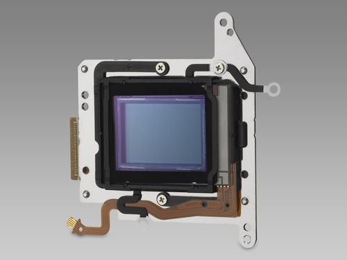 Canon EOS 1000D + EF-S 18-55IS – image 2