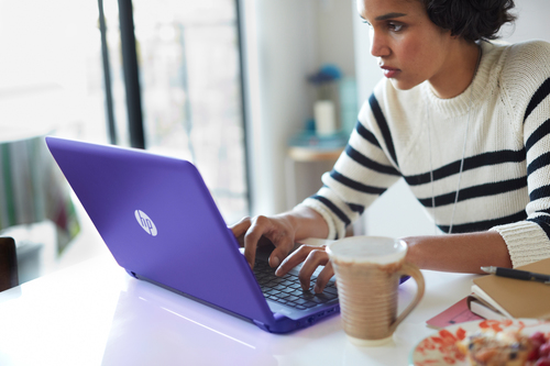 HP Pavilion 17-g000na Intel® Core™ i3 i3-5010U Laptop – image 7