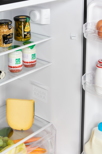 Salora CFC1730B fridge-freezer Freestanding – image 8