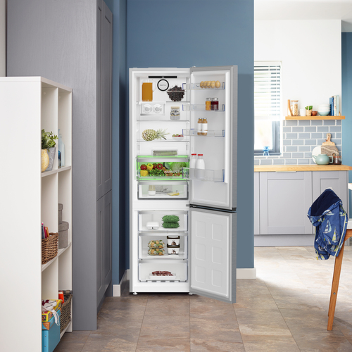 Beko CNG7603VPX Freestanding AeroFlowTM Fridge Freezer with HarvestFreshTM – image 9