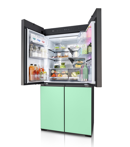 LG InstaView GMV960NNME side-by-side refrigerator Freestanding – image 9