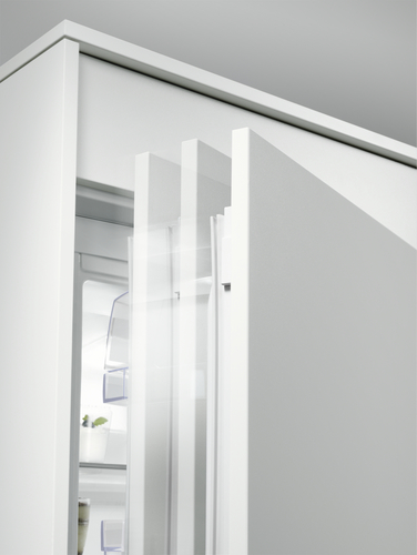Electrolux ERC2195FOW combi-fridge Built-in – image 6