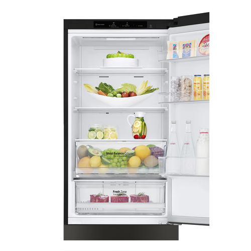 LG NatureFRESH™ GBB61BLJEC Fridge Freezer – image 9