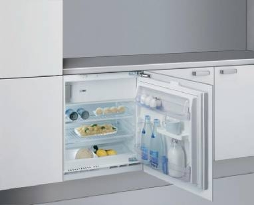 Whirlpool ARG589 combi-fridge Built-in White