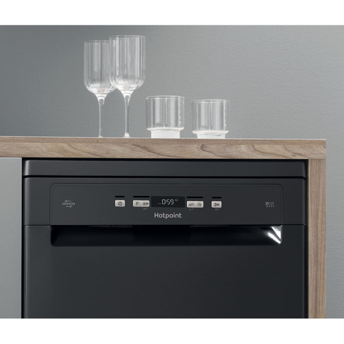 Hotpoint HFC3C26WCBUK Full Size Dishwasher - Black - E Rated, Black - image 3