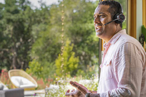 Auriculares PLANTRONICS VOYAGER 4310