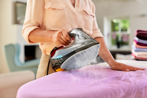 Philips Azur Elite GC5039 Steam Iron with OptimalTEMP technology - Refurbished – image 4