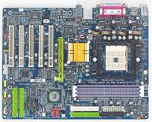 GIGABYTE GA-K8VT800 Pro