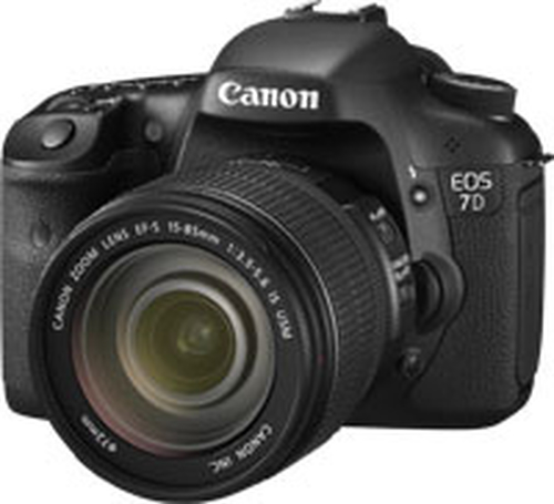 Canon 7D + EF-S 18-135mm