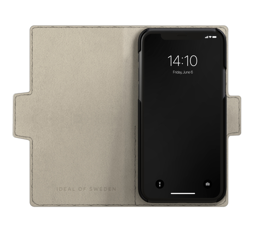 iDeal of Sweden Atelier Wallet iPhone 13 Cream Beige – image 3