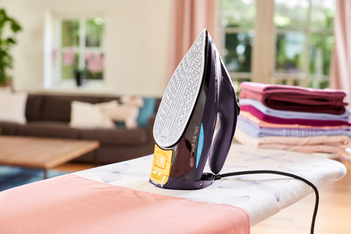 Philips Azur Advanced GC4934/30R1 iron Steam iron SteamGlide Plus soleplate – image 6
