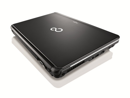 Fujitsu S761 (vPro) – image 4