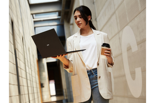 LG Gram 17Z90RU-G.AP52A1 laptop Intel® Core™ i5 i5-1334U – image 9