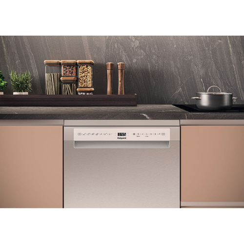 Hotpoint H7FHS51X 60cm Dishwasher in Silver 15 Place Setting B Rated - image 6