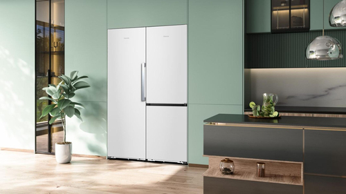 Hisense Upright freezer FU310K5SWC BK070 – image 6