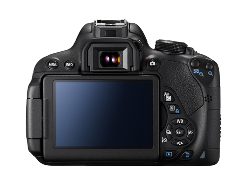 Canon 700D + EF-S 18-55mm – image 4