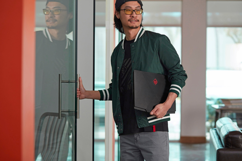 HP OMEN X 15-dg0013na Intel® Core™ i9 i9-9880H Laptop – image 5