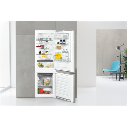 Whirlpool ART 6711 SF2 Встроенный 273 L Белый