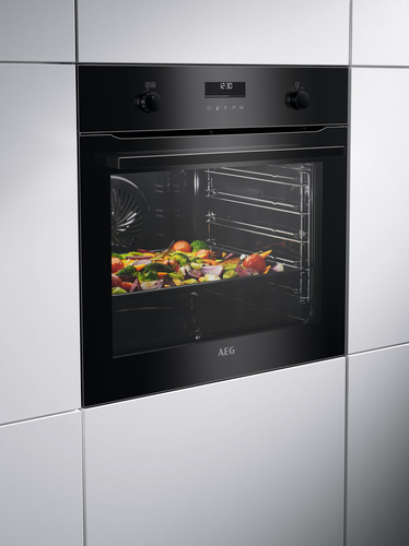 AEG EX50BPV2B 71 L Black – image 4