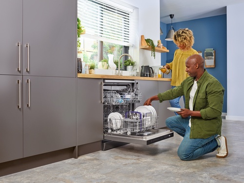 Beko BDEN38640FG Freestanding Full Size Dishwasher with Fast45 & MaxiDry – image 9