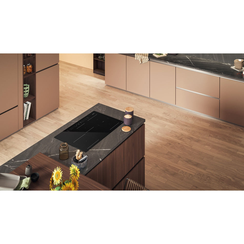 Hotpoint CleanProtect TS6477CCPNE 77cm Induction Hob - Black - image 5