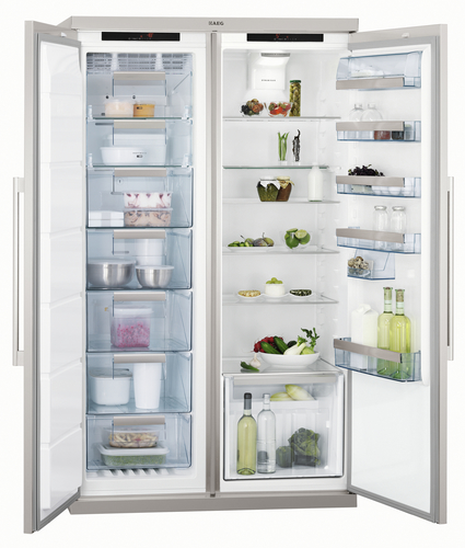 AEG S95400XNM0 side-by-side refrigerator Freestanding – image 3