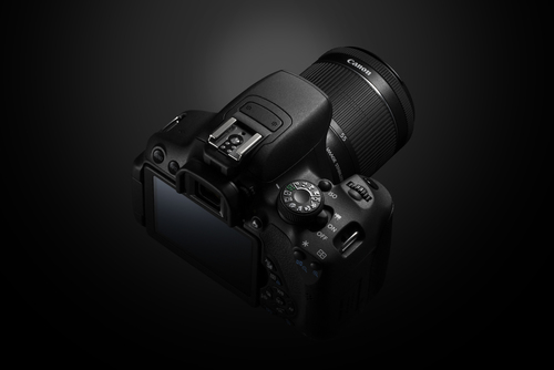 Canon 700D + EF-S 18-55mm – image 8