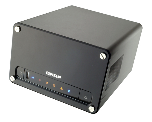 QNAP TS-201 NAS/storage server Desktop – image 2