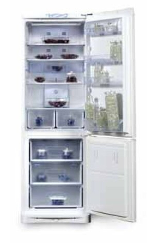 Indesit BA18FNF fridge-freezer Freestanding