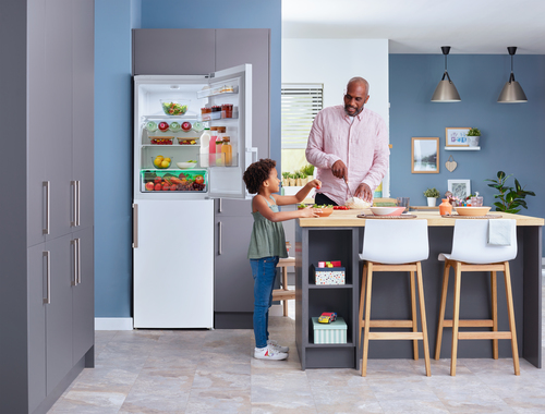 Beko CFP3691VW Freestanding Frost Free Fridge Freezer with HarvestFresh™ – image 7