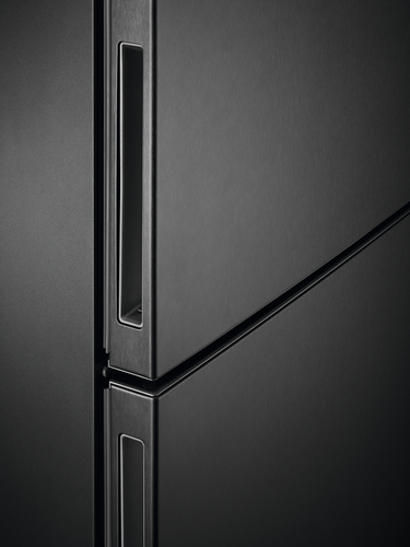 AEG Series 7000 RCB736E3MB Freestanding – image 4