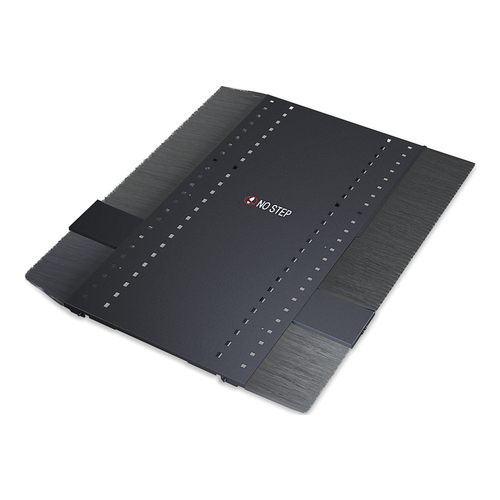 APC NetShelter SX 750mm Wide x 1070mm De