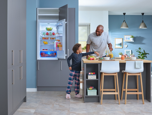 Beko BCFV7030 Integrated Frost Free Fridge Freezer with HarvestFresh™ – image 2