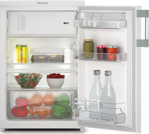 Blomberg TSM1544P Freestanding Undercounter Fridge with Four Star Freezer Compartment – image 2