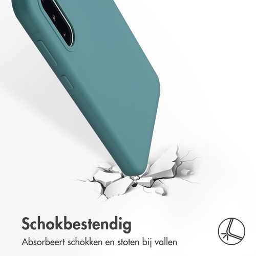 <div>Het slanke design van jouw smartphone intact houden én dagelijkse bescherming? Ga dan voor de Accezz Liquid Silicone Backcover. De hoes is, afbeelding 3