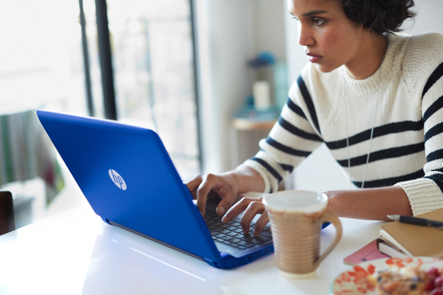HP Pavilion 17-g034na Intel® Core™ i3 i3-5010U Laptop – image 8