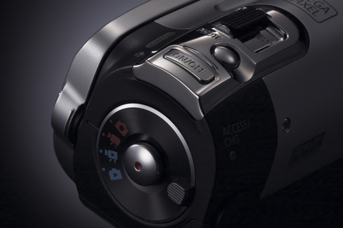 Canon LEGRIA FS100 Handheld camcorder – image 3