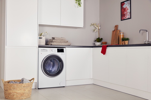 Blomberg LRF1854310W washer dryer Freestanding Front-load White – image 4