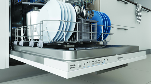 Indesit IN2IE14DNP80 Fully built-in 14 place settings – image 6