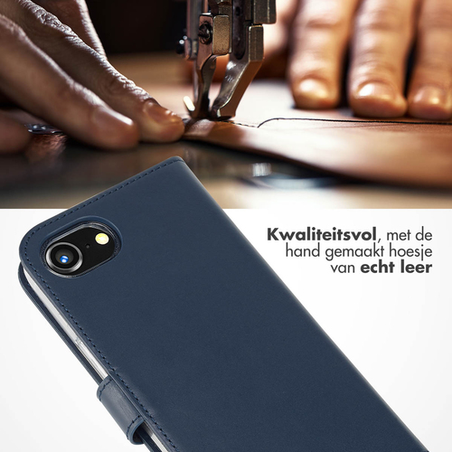 Selencia Echt Lederen Bookcase iPhone SE 4 - Blauw, afbeelding 2
