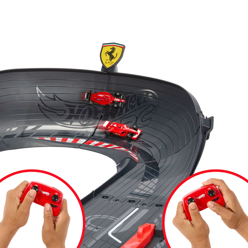 Hot Wheels RC Ferrari Legends Race Track Set with 2 Remote-Control Cars in 1:64 Scale – image 3