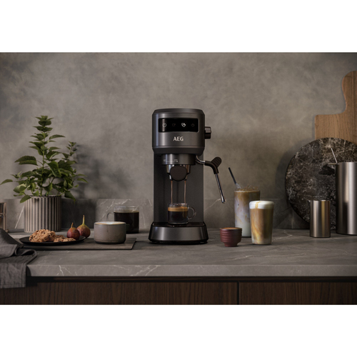 AEG EC6-1-6BST Manual Máquina espresso 1 L