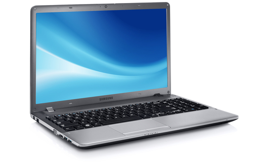 Samsung 3 NP355V5X AMD A6 A6-4400M Laptop – image 2