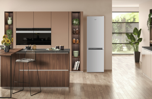 Hotpoint H8 A2E S – image 5